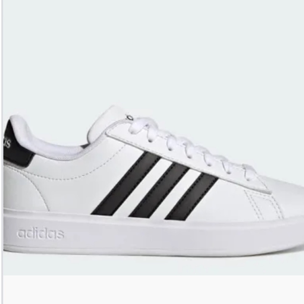 Adidas sneakers- new!!!!! Size 8.5